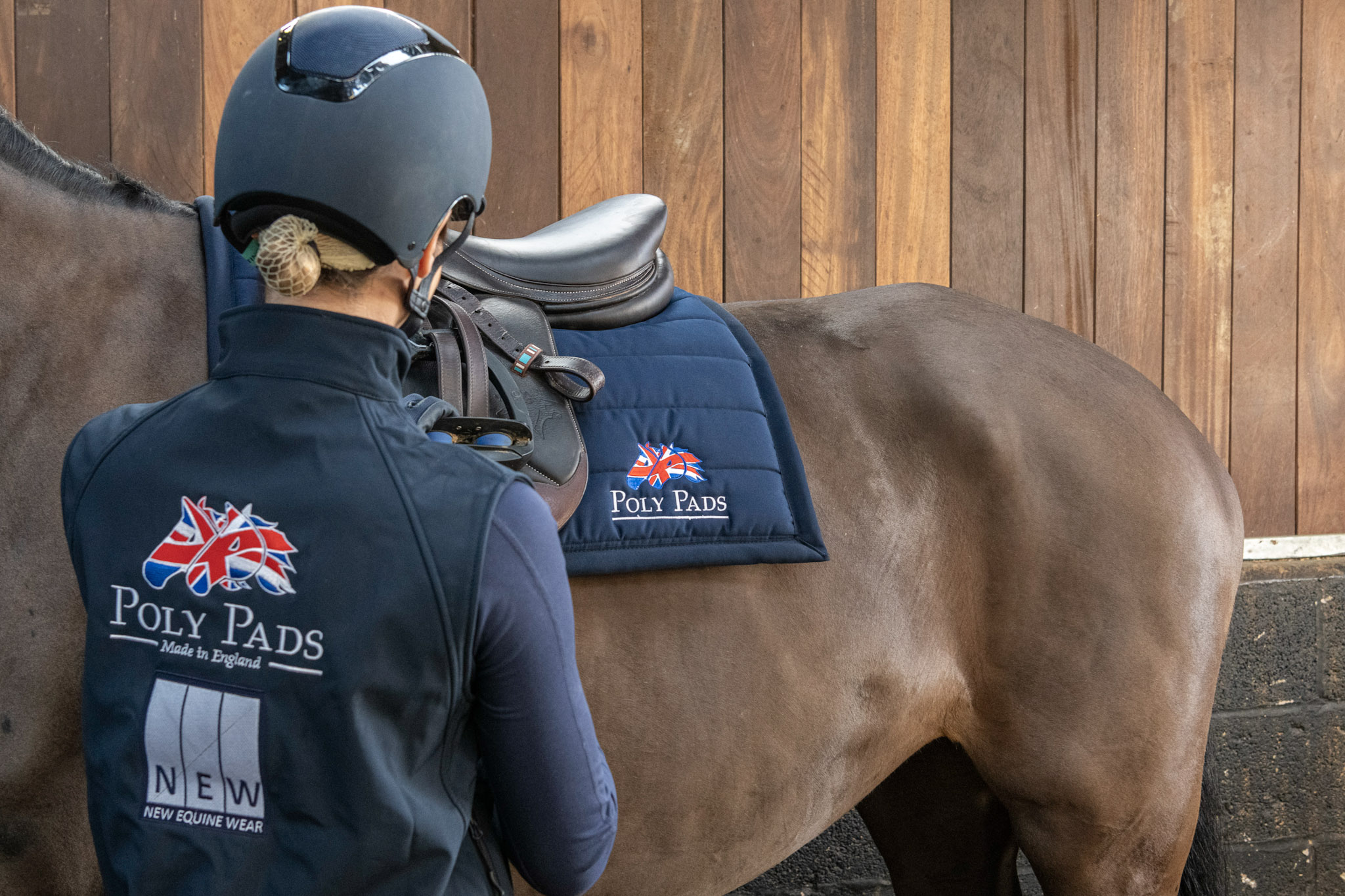 Meet the Riders… Flora Harris & Lisa Freckingham